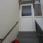 아파트 Eveline House