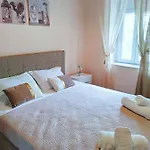 Apartamento Eveline House *