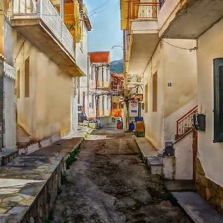 Apartment Eveline House