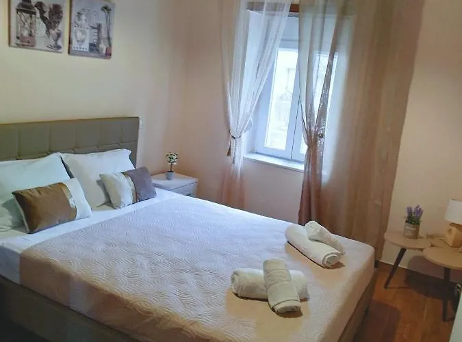 Apartment Eveline House